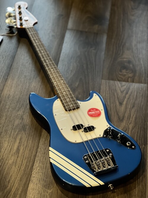 Squier FSR Classic Vibe 60s Competition Mustang Bass in Lake 